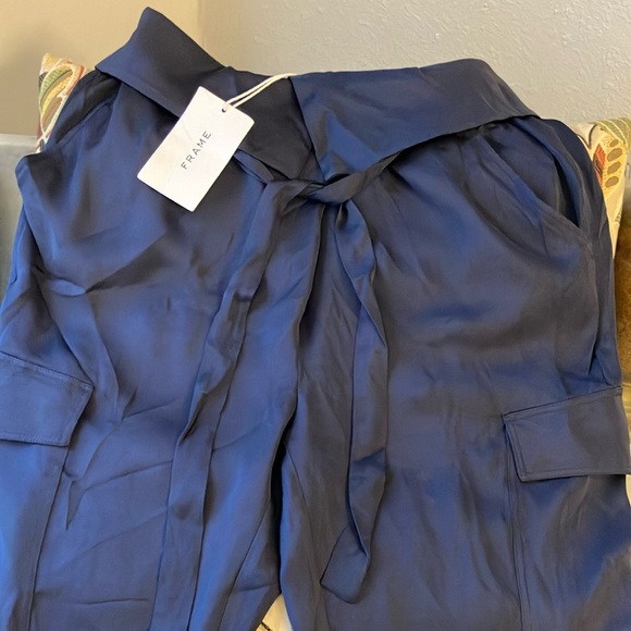 Frame Denim Navy Cargo Pants Sells For $325 Sz S! - Picture 3 of 10